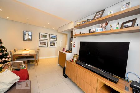 Sala de apartamento à venda com 2 quartos, 68m² em Jardim Flor da Montanha, Guarulhos