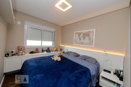 Suite 1 de apartamento à venda com 2 quartos, 68m² em Jardim Flor da Montanha, Guarulhos