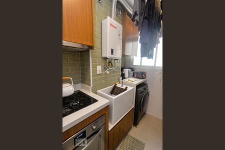 Área de serviço  de apartamento à venda com 2 quartos, 68m² em Jardim Flor da Montanha, Guarulhos