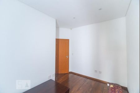 Casa para alugar com 170m², 3 quartos e 2 vagasQuarto 2