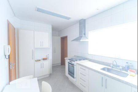 Cozinha de casa para alugar com 3 quartos, 170m² em Vila Gomes Cardim, São Paulo