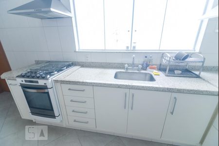 Cozinha de casa para alugar com 3 quartos, 170m² em Vila Gomes Cardim, São Paulo