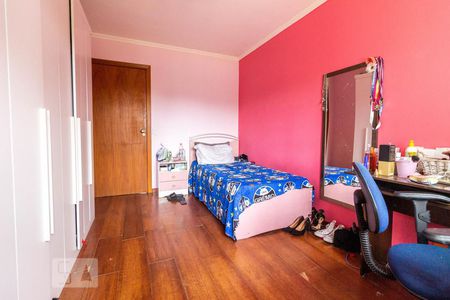 Quarto de casa para alugar com 4 quartos, 200m² em Chácara das Pedras, Porto Alegre