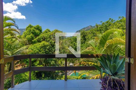 Casa de condomínio à venda com 275m², 4 quartos e 5 vagasSuíte 1 Varanda