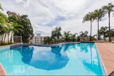 Apartamento para alugar com 100m², 3 quartos e 2 vagasÁrea comum - Piscina