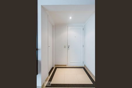 Entrada de apartamento para alugar com 3 quartos, 100m² em Mansões Santo Antônio, Campinas