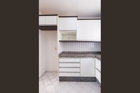 Apartamento para alugar com 100m², 3 quartos e 2 vagasCozinha