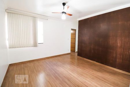Sala de apartamento para alugar com 3 quartos, 61m² em Vila dos Alpes, Goiânia