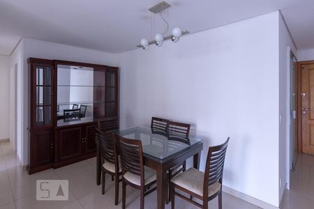 Apartamento para alugar com 75m², 3 quartos e 2 vagasSala