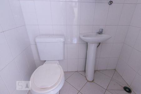 Apartamento para alugar com 75m², 3 quartos e 2 vagasBanheiro de Serviço