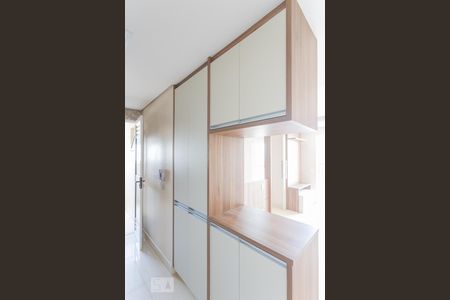 Apartamento para alugar com 70m², 3 quartos e 1 vaga Apartamento para alugar com 70m², 3 quartos e 1 vagaCozinha - Armários