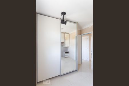 Suíte - Armários de apartamento para alugar com 3 quartos, 70m² em Jardim Paranapanema, Campinas