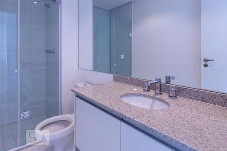 Banheiro de apartamento à venda com 1 quarto, 50m² em Barra Funda, São Paulo