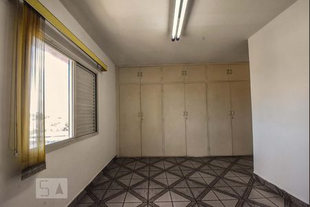 Apartamento à venda com 90m², 3 quartos e sem vagaQuarto