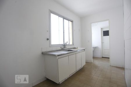 Cozinha de apartamento para alugar com 1 quarto, 52m² em Bela Vista, São Paulo