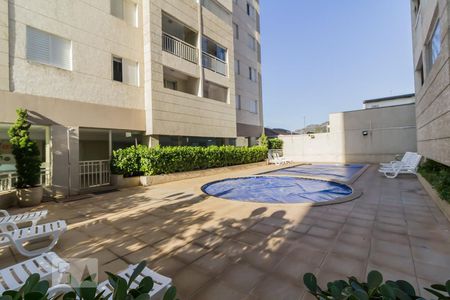 Apartamento para alugar com 62m², 2 quartos e 1 vaga Apartamento para alugar com 62m², 2 quartos e 1 vagaPiscina