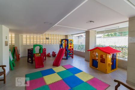 Apartamento para alugar com 62m², 2 quartos e 1 vaga Apartamento para alugar com 62m², 2 quartos e 1 vagaPlayground