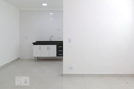 Cozinha de apartamento para alugar com 1 quarto, 35m² em Jardim Japão, São Paulo