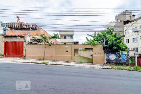 Apartamento para alugar com 135m², 2 quartos e 2 vagas Apartamento para alugar com 135m², 2 quartos e 2 vagasFachada