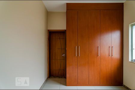 Quarto 2 Suíte de apartamento para alugar com 2 quartos, 135m² em União, Belo Horizonte