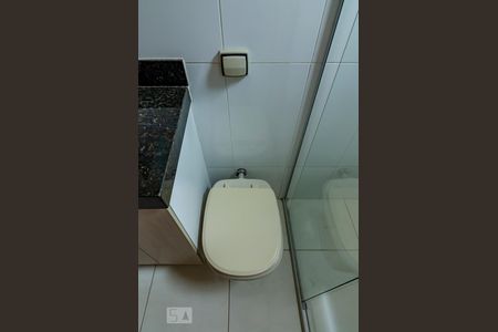 Banheiro Social de apartamento para alugar com 2 quartos, 135m² em União, Belo Horizonte