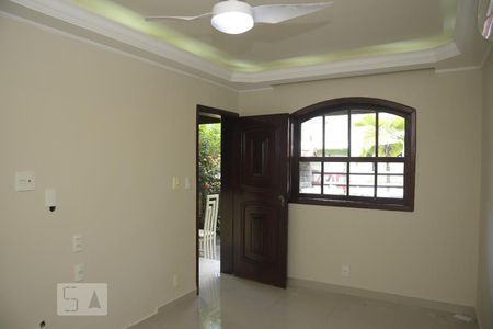 Sala de casa de condomínio à venda com 2 quartos, 112m² em Freguesia (jacarepaguá), Rio de Janeiro