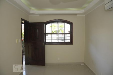 Sala de casa de condomínio à venda com 2 quartos, 112m² em Freguesia (jacarepaguá), Rio de Janeiro