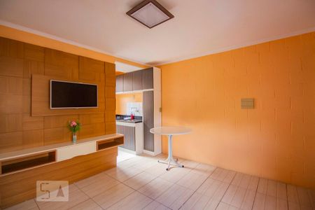 Sala de apartamento para alugar com 2 quartos, 40m² em Protásio Alves, Porto Alegre