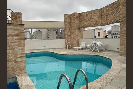 Apartamento para alugar com 60m², 2 quartos e 2 vagasÁrea comum - Piscina