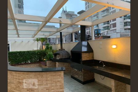 Apartamento para alugar com 60m², 2 quartos e 2 vagasÁrea comum - Churrasqueira