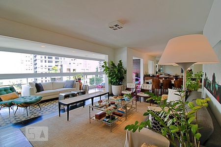Sala de apartamento à venda com 4 quartos, 201m² em Jardim Fonte do Morumbi, São Paulo