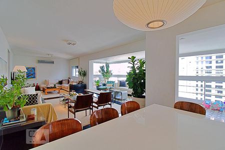 Sala de apartamento à venda com 4 quartos, 201m² em Jardim Fonte do Morumbi, São Paulo