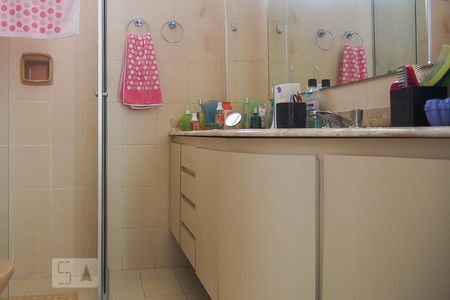 Apartamento à venda com 186m², 3 quartos e 1 vagaBanheiro 1