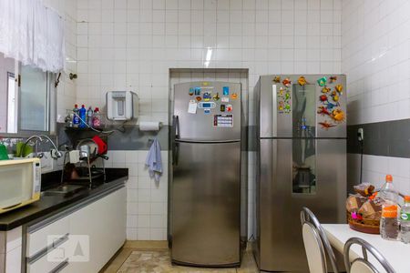 Cozinha de apartamento à venda com 3 quartos, 220m² em Paraíso, São Paulo