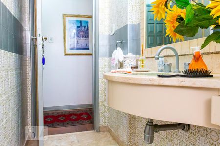 Apartamento à venda com 220m², 3 quartos e 2 vagasLavabo