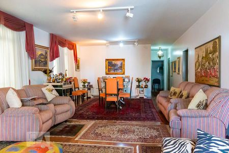 Sala de apartamento à venda com 3 quartos, 220m² em Paraíso, São Paulo