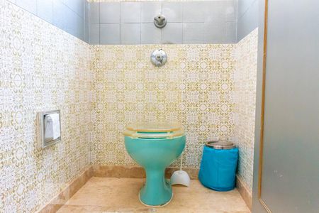 Apartamento à venda com 220m², 3 quartos e 2 vagasLavabo