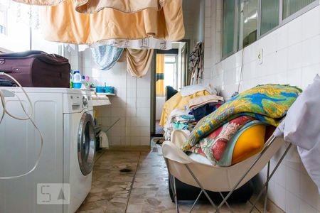 Apartamento à venda com 220m², 3 quartos e 2 vagasArea de servico