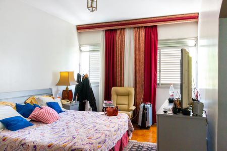 Apartamento à venda com 220m², 3 quartos e 2 vagasSuite