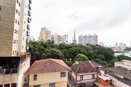 Apartamento para alugar com 68m², 2 quartos e 2 vagasVista da suíte 1