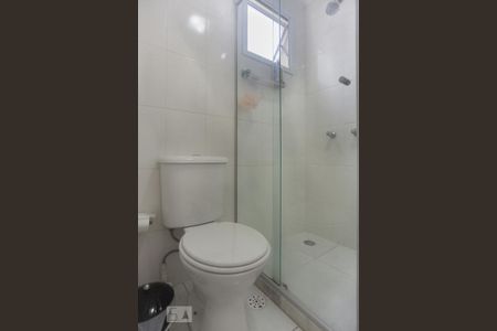 Apartamento para alugar com 59m², 2 quartos e 1 vaga Apartamento para alugar com 59m², 2 quartos e 1 vagaBanheiro da suíte