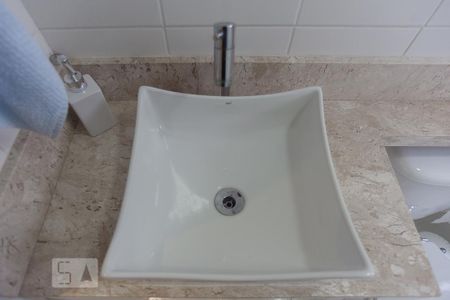 Apartamento para alugar com 59m², 2 quartos e 1 vaga Apartamento para alugar com 59m², 2 quartos e 1 vagaBanheiro