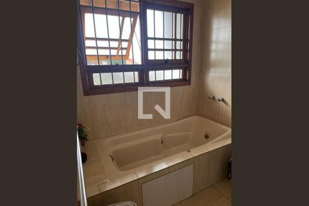 Casa à venda com 4 quartos, 340m² em Sarandi, Porto Alegre