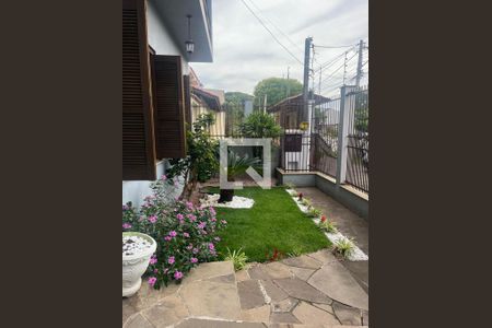 Casa à venda com 4 quartos, 340m² em Sarandi, Porto Alegre