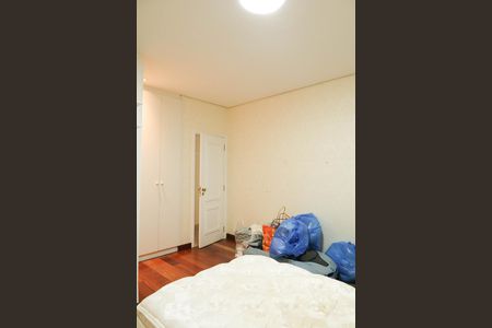 Casa à venda com 342m², 3 quartos e 4 vagas