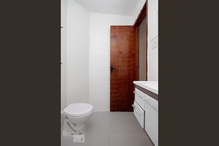 Banheiro de apartamento para alugar com 1 quarto, 50m² em Bela Vista, São Paulo