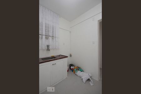 Cozinha de apartamento para alugar com 1 quarto, 50m² em Bela Vista, São Paulo