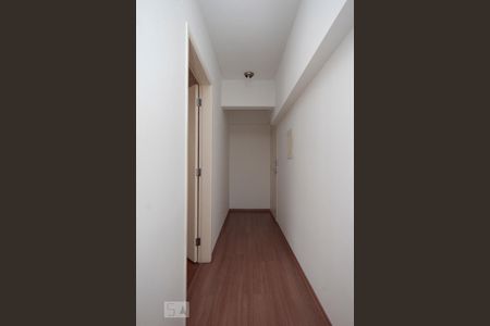 Corredor de apartamento para alugar com 1 quarto, 60m² em Consolação, São Paulo