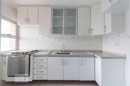 Apartamento para alugar com 77m², 2 quartos e 1 vagaCozinha