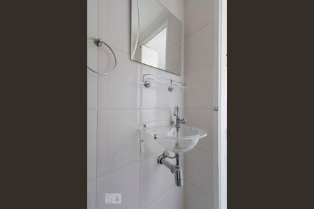 Apartamento para alugar com 77m², 2 quartos e 1 vagaBanheiro de Serviço